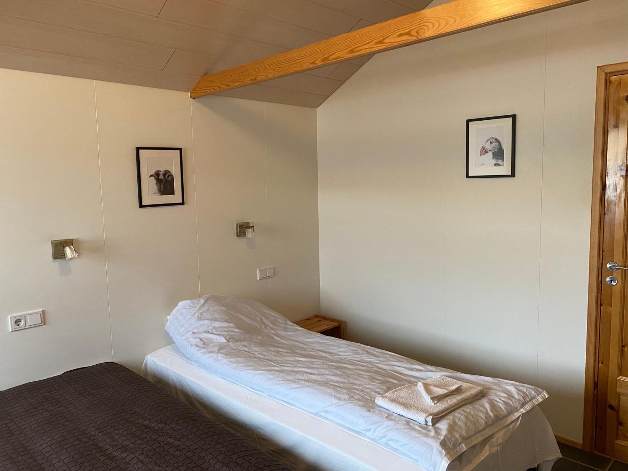 Bakkafloet Guesthouse Вармахлид Экстерьер фото