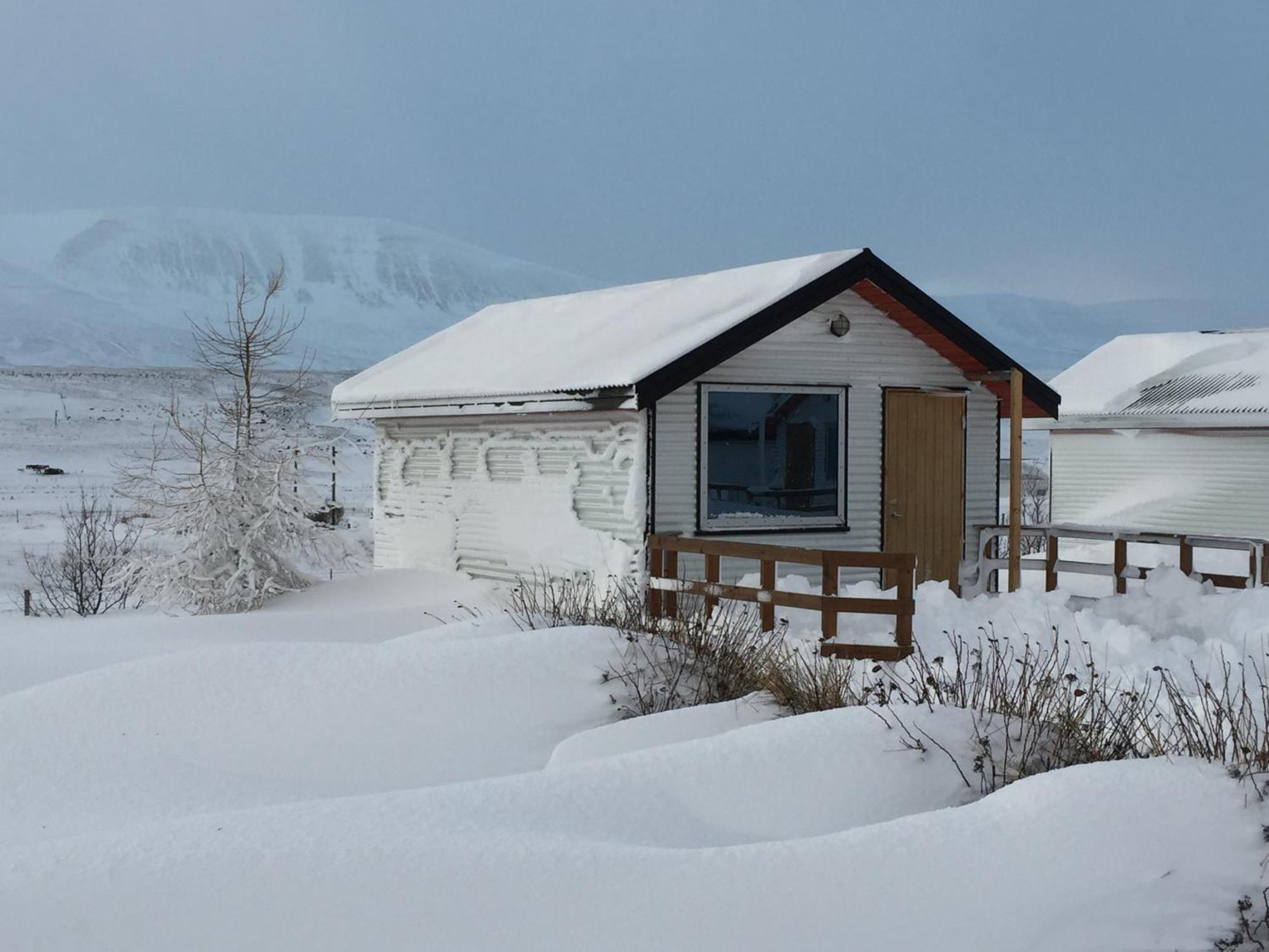 Bakkafloet Guesthouse Вармахлид Экстерьер фото