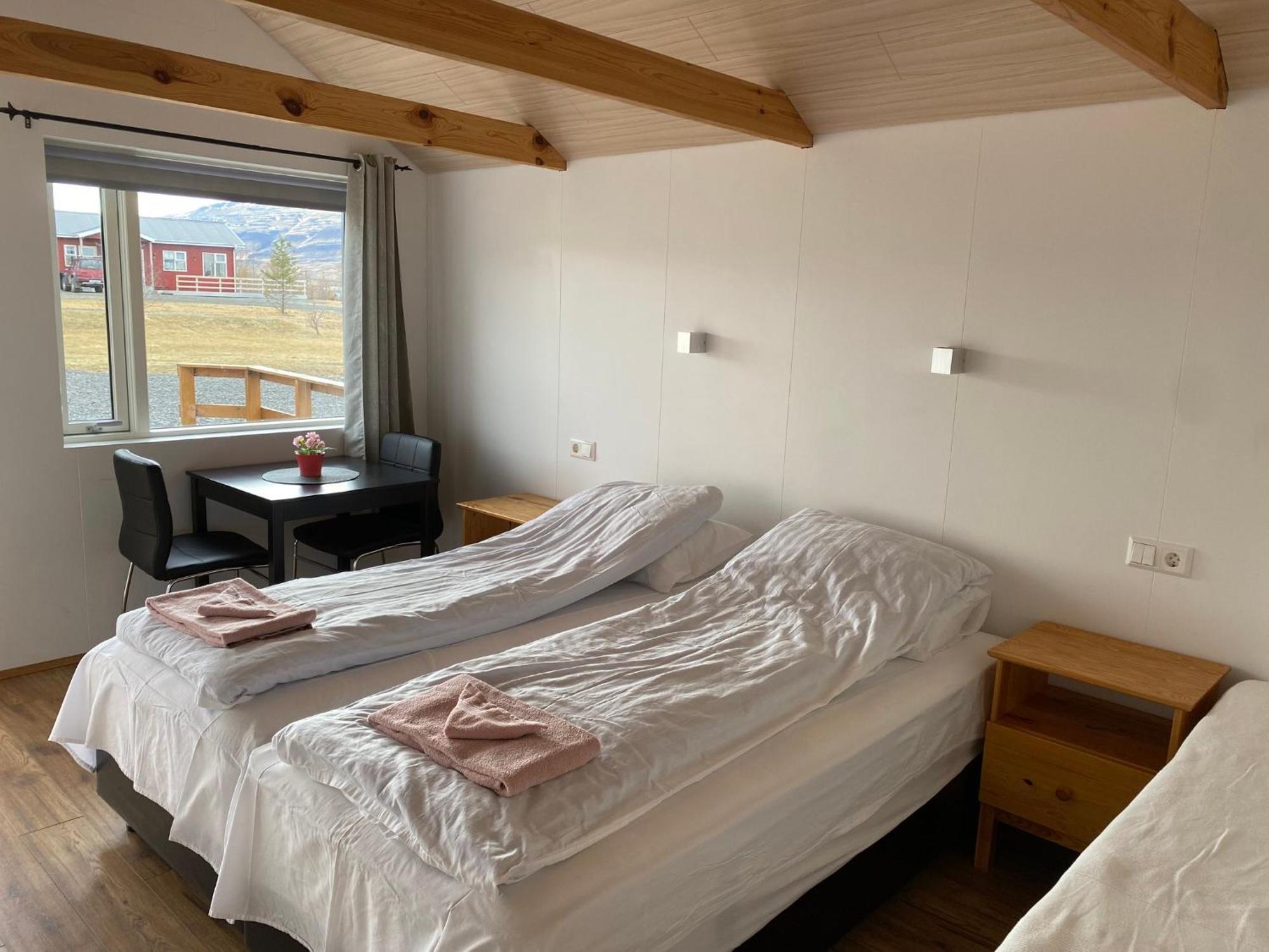 Bakkafloet Guesthouse Вармахлид Экстерьер фото