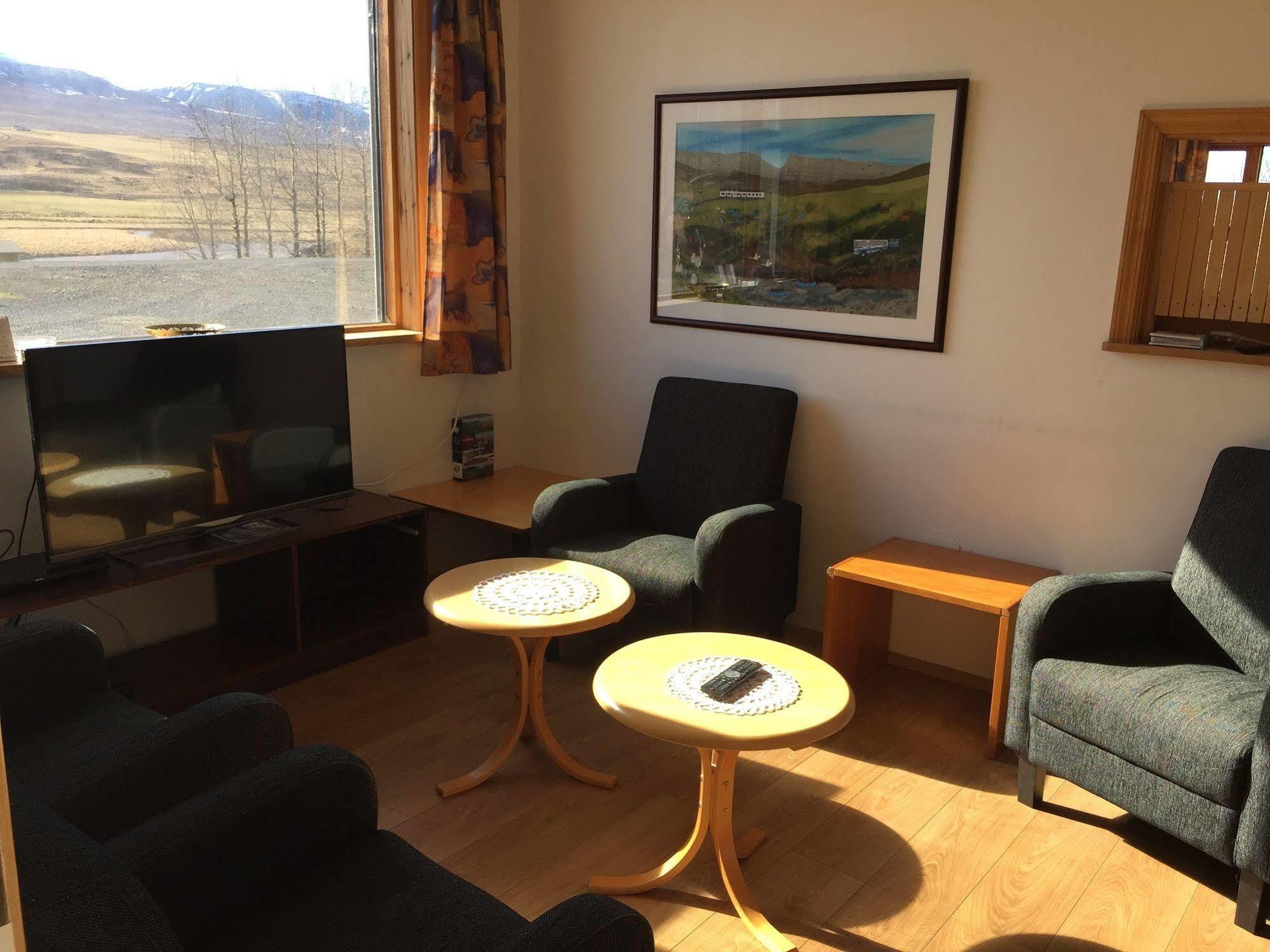 Bakkafloet Guesthouse Вармахлид Экстерьер фото